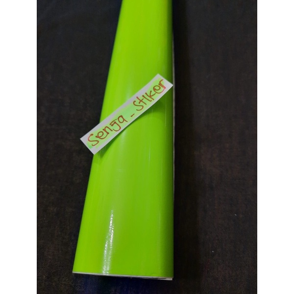 skotlet hijau muda glossy lebar 45 cm panjang 1 meter stiker hijau muda stiker motor hijau