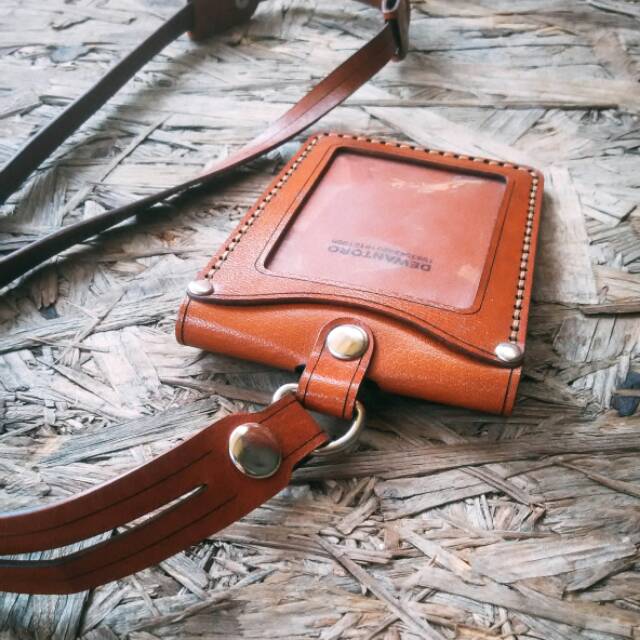 

ID CARD HOLDER NO. 1