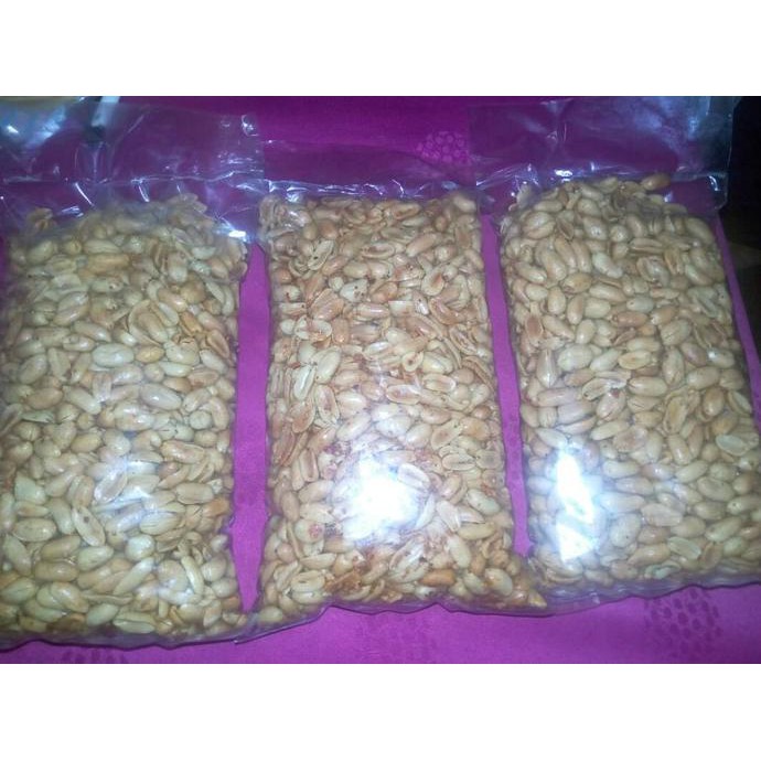 

Kacang goreng Bawang Thailand 1kg 60rb saja