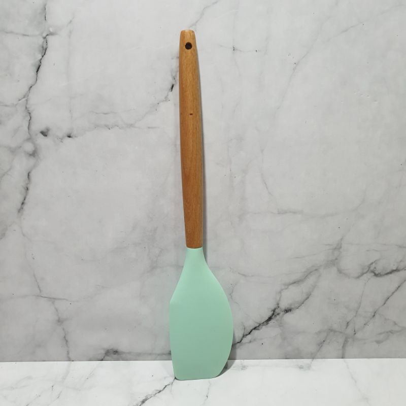 Silicone scraper spatula with wooden handle / spatula masak gagang kayu