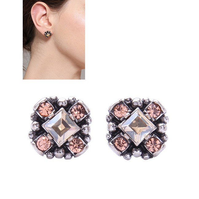 LRC Anting Tusuk Elegant Diamond Decorated Flower