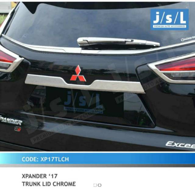 List bagasi/ trunk lid belakang mobil Xpander chrome jsl