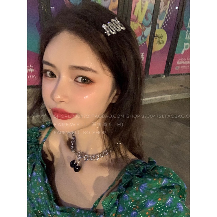 Super manis keren ~ Harajuku gadis panas kepribadian Hitam Cherry kalung ins angin dingin gelap seri