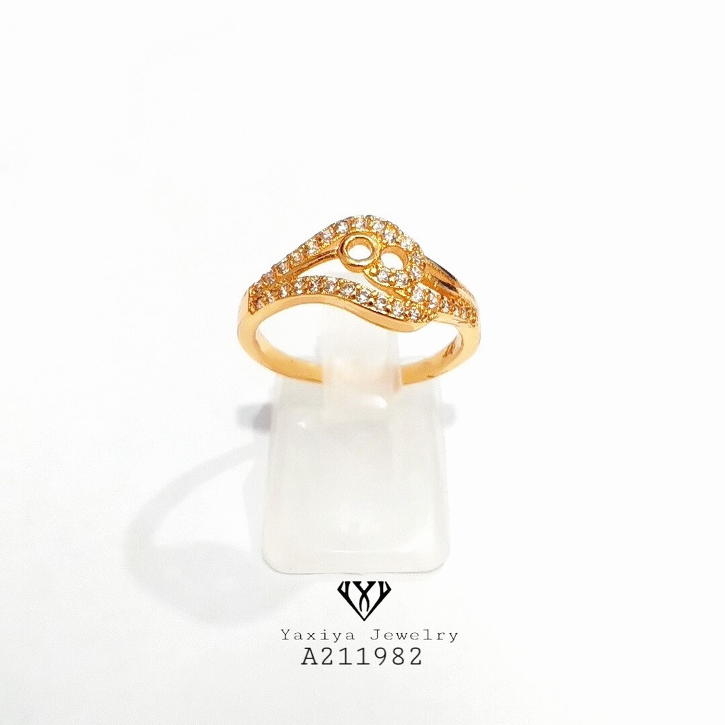 

Cincin Wanita Permata Zircon Perhiasan Lapis Emas 18K Yaxiya Jewelry 176