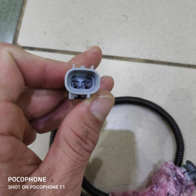 Sensor Parkir Bemper Belakang SampingToyota Innova Ori