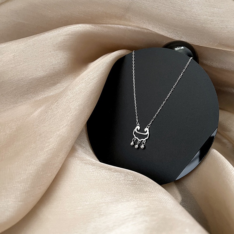 Kalung Rantai Dengan Liontin Gembok Mewah Untuk Wanita