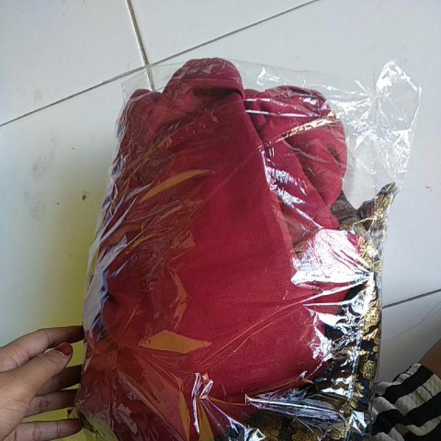 Couple Batik Raisa Prada Soegiharto