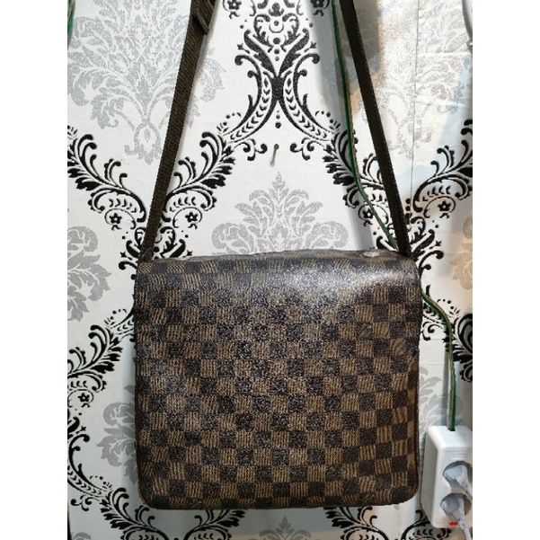 tas LV pria miror preloved