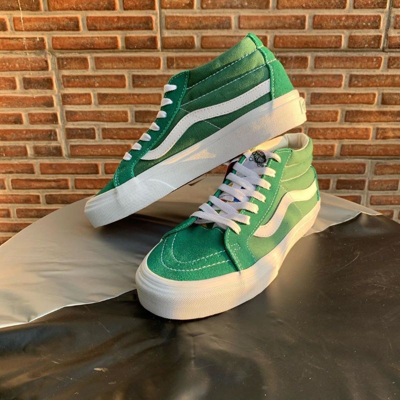 vans mid green