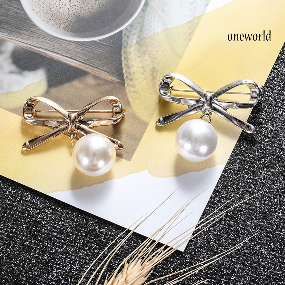 OW@ 2Pcs Women Lady Fashion Bowknot Big Faux Pearl Alloy Brooch Pins Jewelry Gift