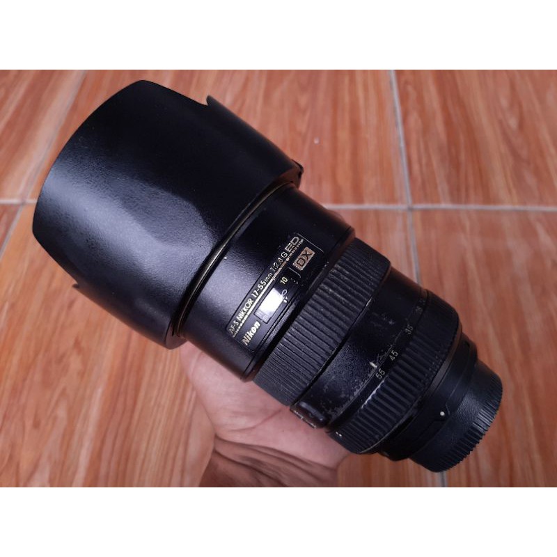 Lensa Nikon 17-55mm F2.8