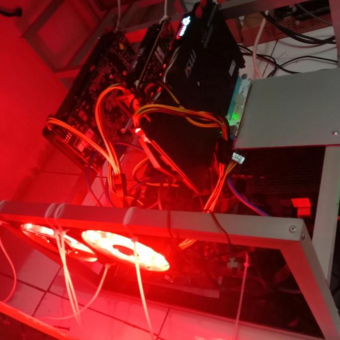Rak Mining Rig 4-6 Vga