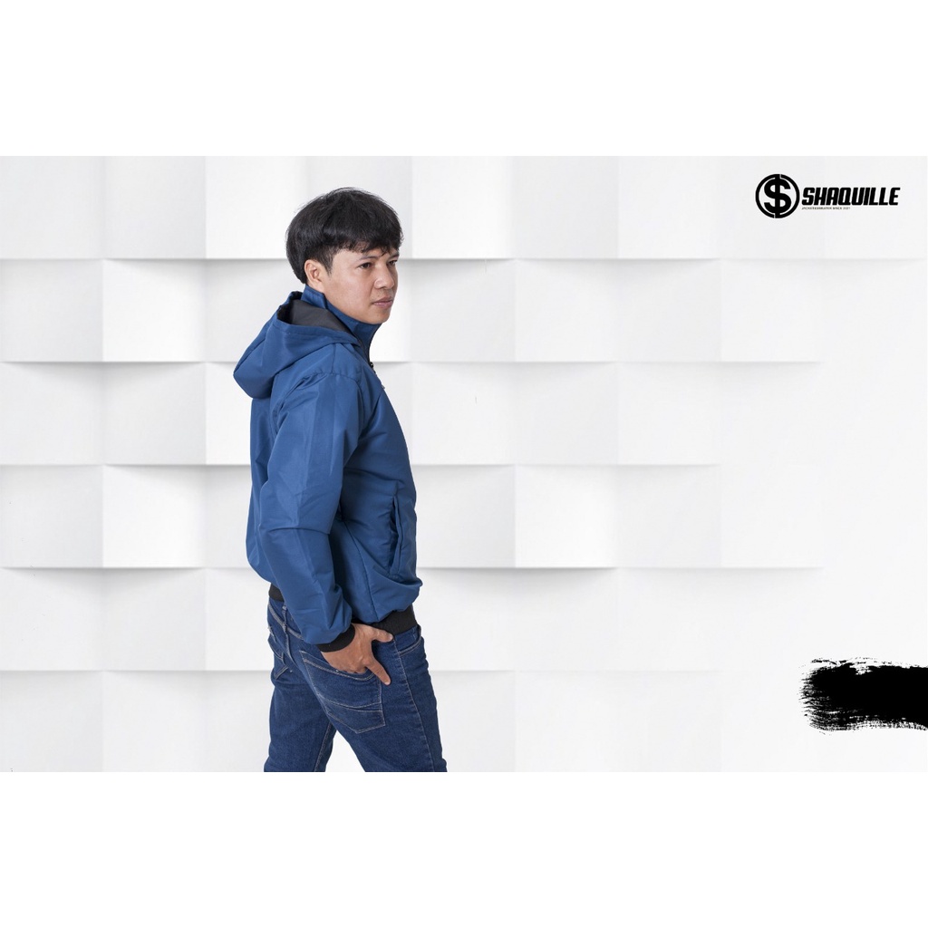 Jaket Bomber Hoodie Pria dan Wanita berbahan Despo anti air cocok untuk beraktifitas di luar berkend