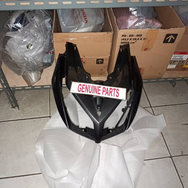 Tameng Cover Dada Depan Vario Techno 110 Karbu Abu 64301-KVB-N50AFB Ori Orginal Ahm