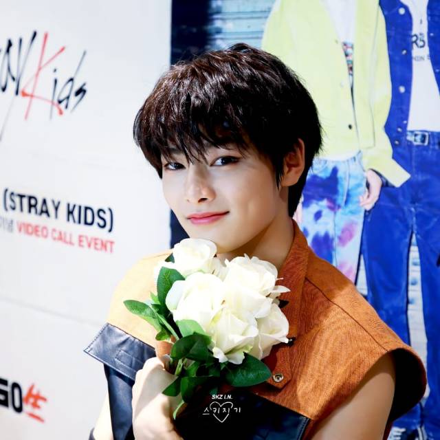 PC JEONGIN BLACK BORDER MIROH + POLA