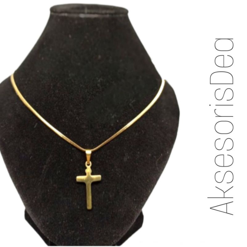 Kalung Titanium Belut Pipih Salib Silver Gold Anti Karat Pria Wanita