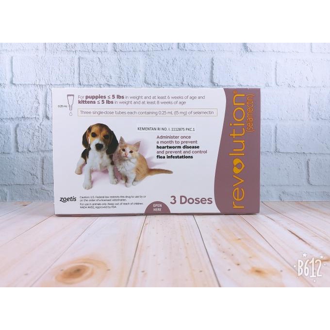 Revolution Obat Kutu Kucing/Revolution Obat Kutu Anjing Star Seller Termurah