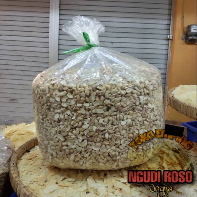 

[500gr] METE REMUK BELAH 3 UNTUK SAMBEL GADO², PECEL LELE