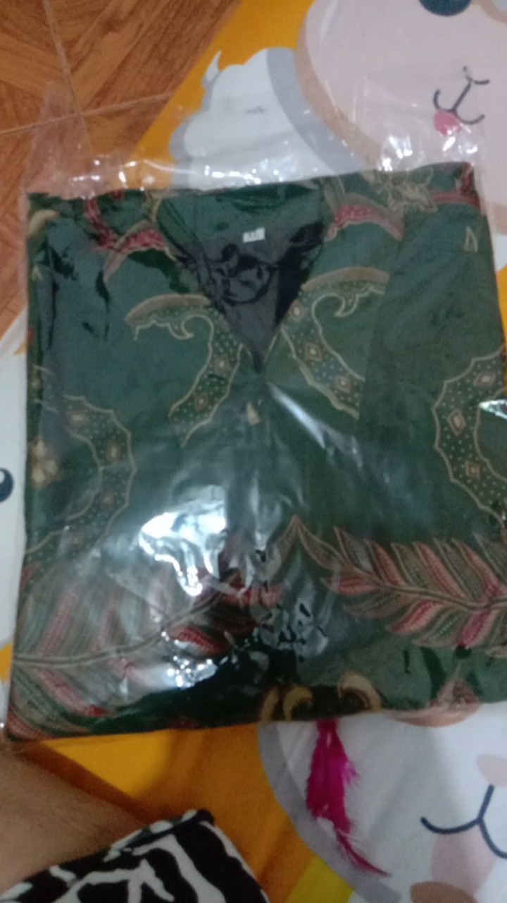 Krisna Mukti Hijau Batik Solo Katun Halus Batu Raden Lapis Furing