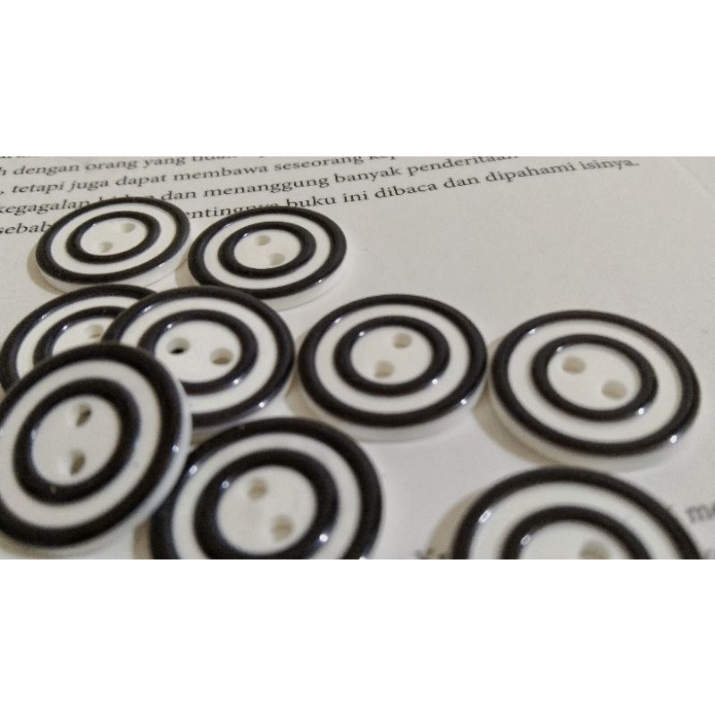 (12 biji) KANCING CORAK ZEBRA diameter 13-18 -20 mm