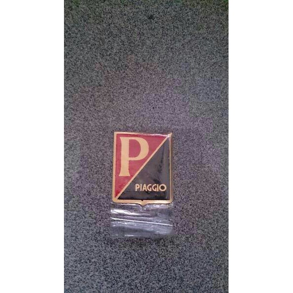 

Simbol P Coret Merah