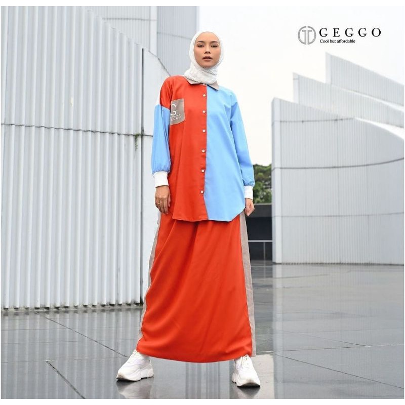 New pogana set by Geggo woman