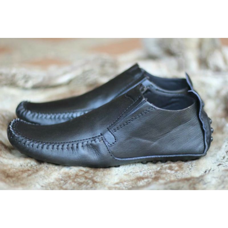 sepatu pria kulit original bandung sepatu kerja pria loafers casual semata kaki bahan kulit ringan t