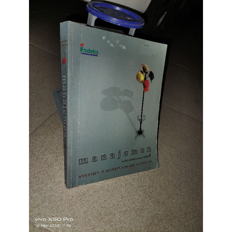buku manajemen Stephen Robbins