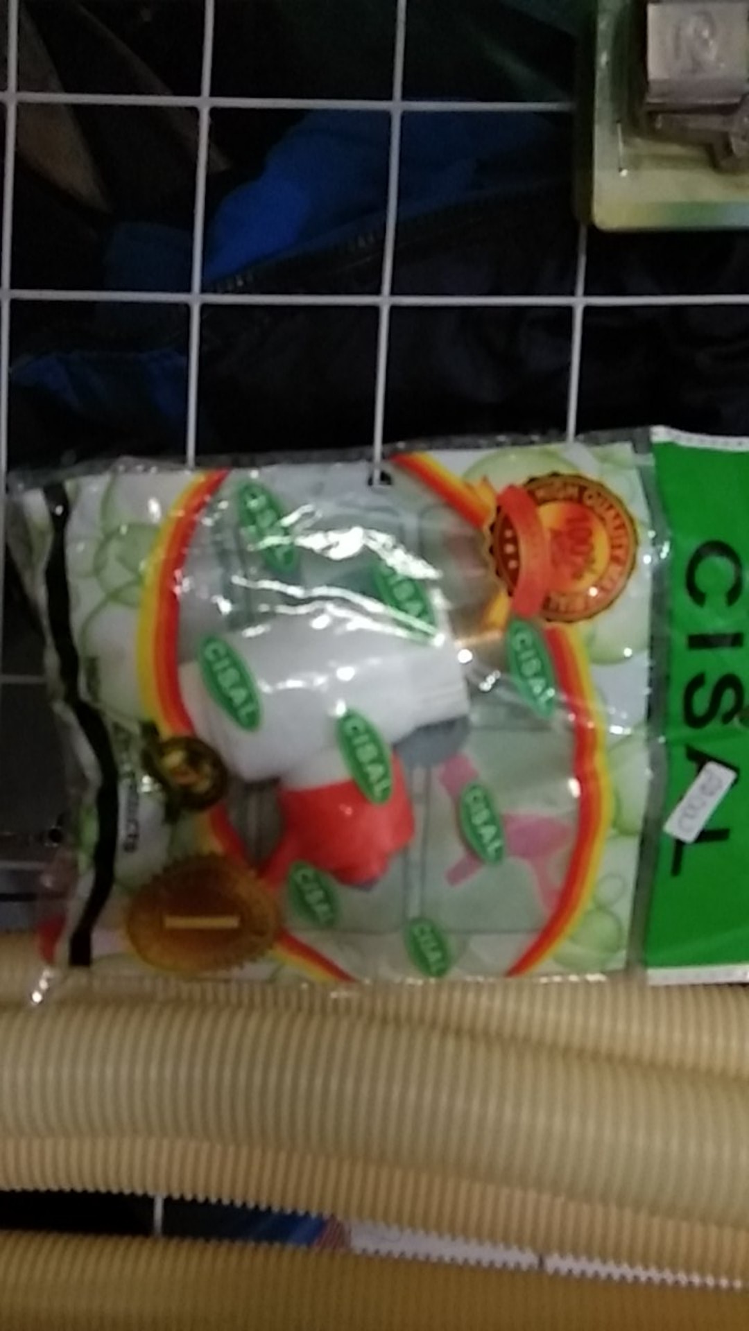 Kran Air Tembok Jumbo Kuningan 1/2 Mgj