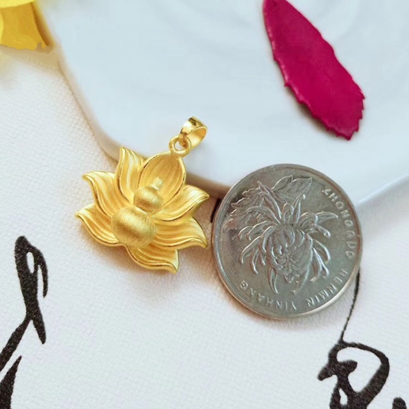 [Ready Stock]Fashion Elegant Gold-Plated Lotus Calabash Pendent Necklace