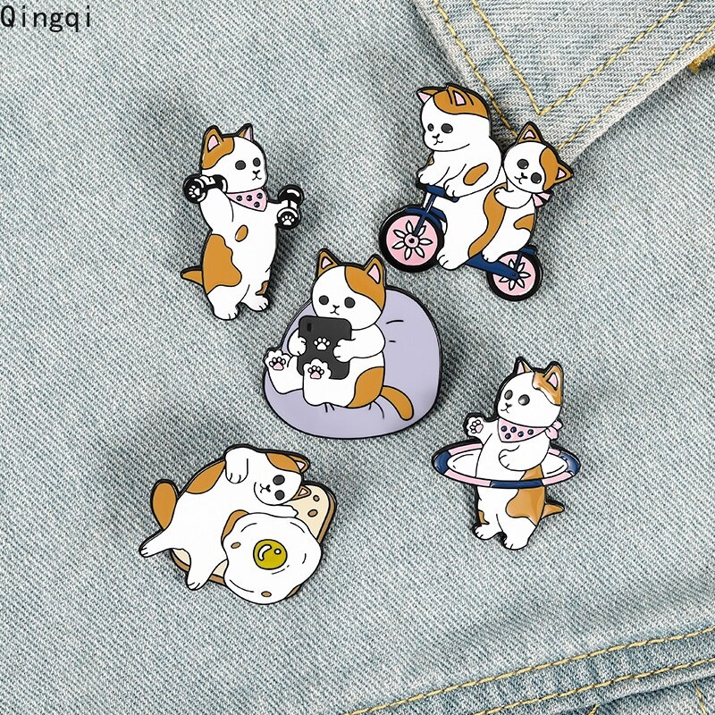 Bros Pin Enamel Desain Kartun Hewan Kucing Olahraga Untuk Anak