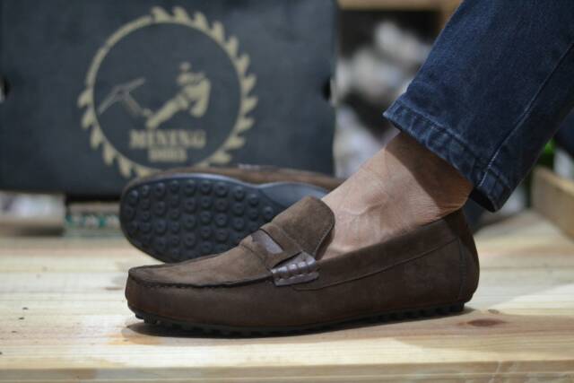 Sepatu Pria Slip On Casual Kerja Kantor Kuliah Ngampus Santai Original