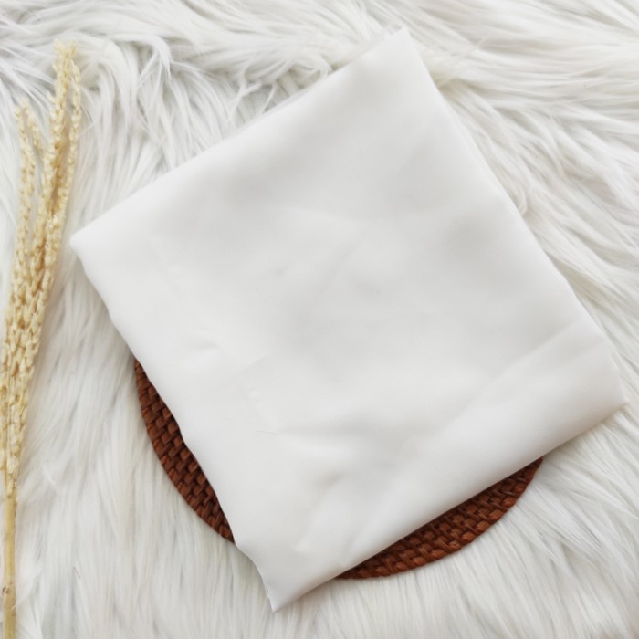 Hijab Segi Empat Bella Square - Broken White