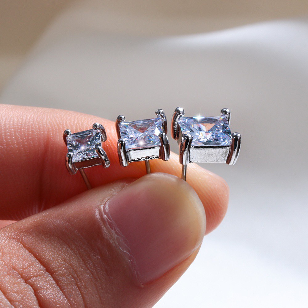 Anting Stud Zircon Berlian Putih Bentuk Nanas Untuk Pria Dan Wanita