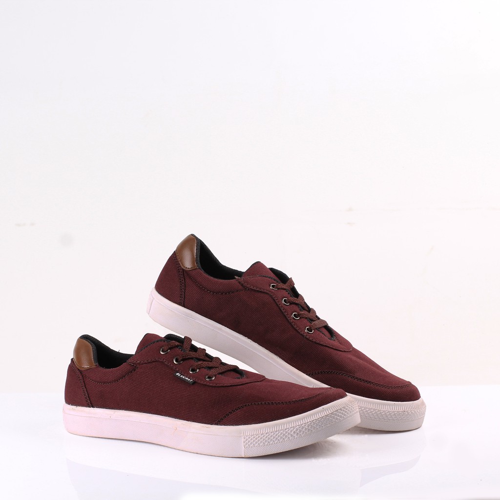 Sepatu Blucrat Jiren