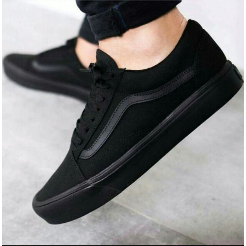 Sepatu Vans Authentic Black - Sneakers Vans Authentic aubw