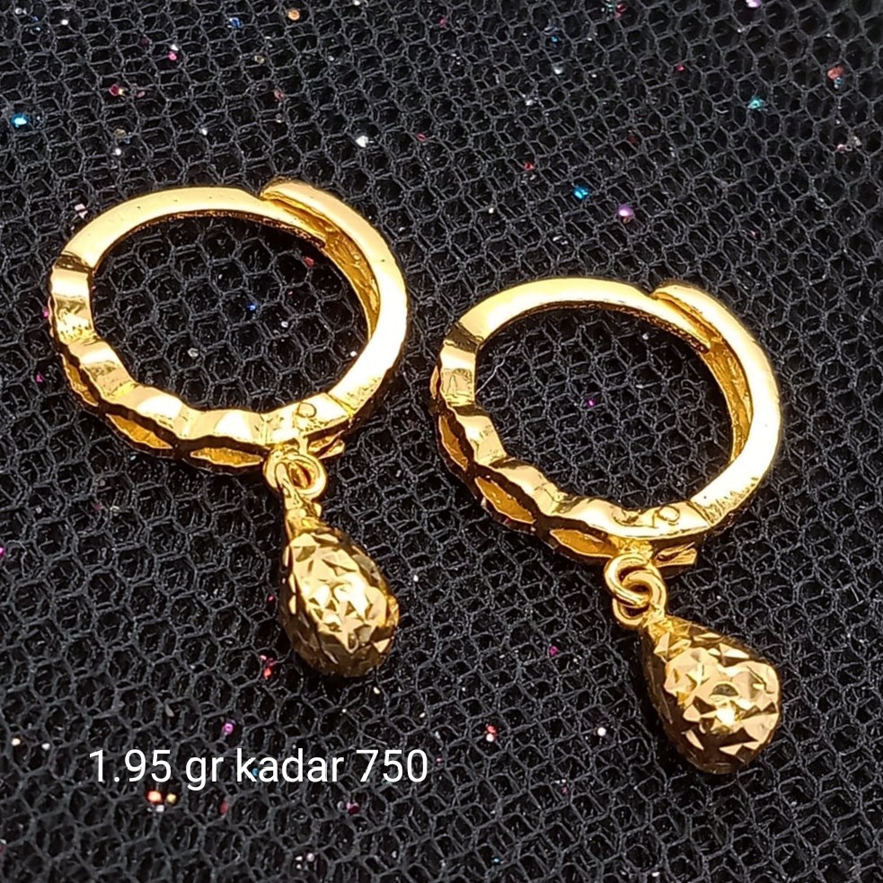 Anting Jipsi Emas 17 K - 1.95 gr Kadar 750 - 1945