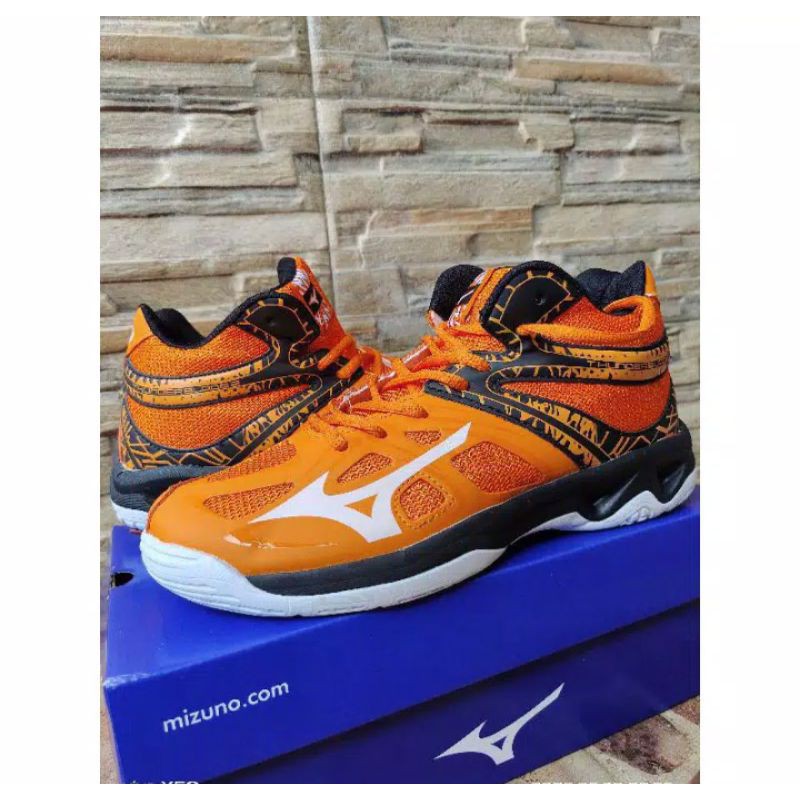 Mizuno Thunder Blade 2