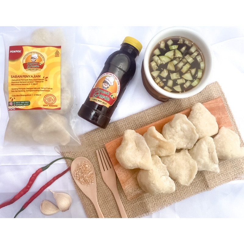 

PAKET PEMPEK TELUR ISI 8Pcs + Botol Cuko | PEMPEK PALEMBANG ASLI IKAN TENGGIRI