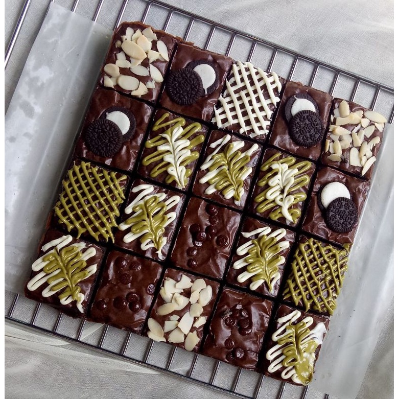 

Brownies / Brownies sekat 20x20cm / Fudgy brownies greentea