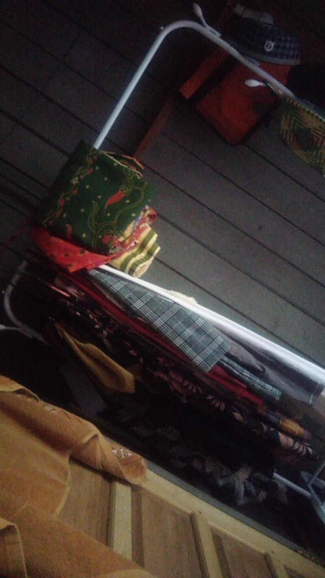 Gantungan Gawang, Standing Hanger Gawang, Big Stand