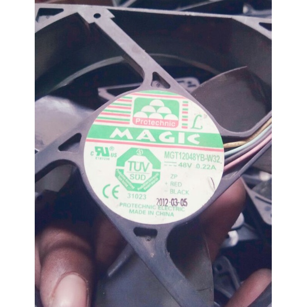 kipas fan magic 48vdc -0,22a  diameter 12cm pakai bearing to lahar