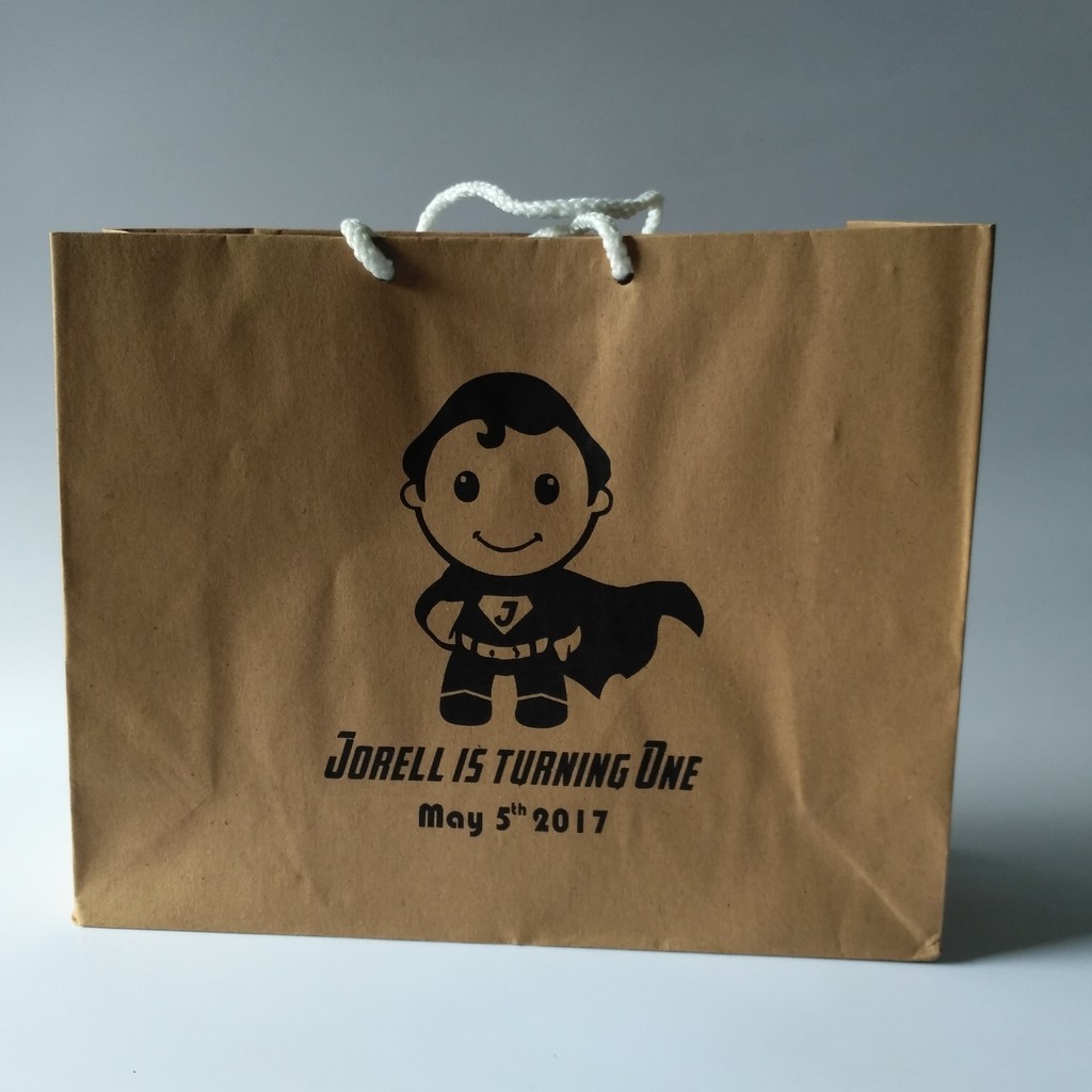

PAPERBAG ULTAH TAS KERTAS TOKO KRAFT COKLAT UKURAN LANDSCAPE