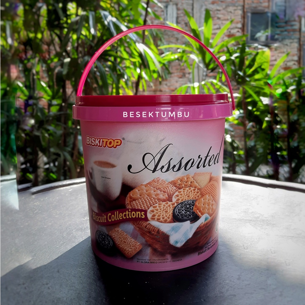 BISKITOP ASSORTED 1 DUS / BISKITOP  KALENG / BISKUIT KALENG LEBARAN