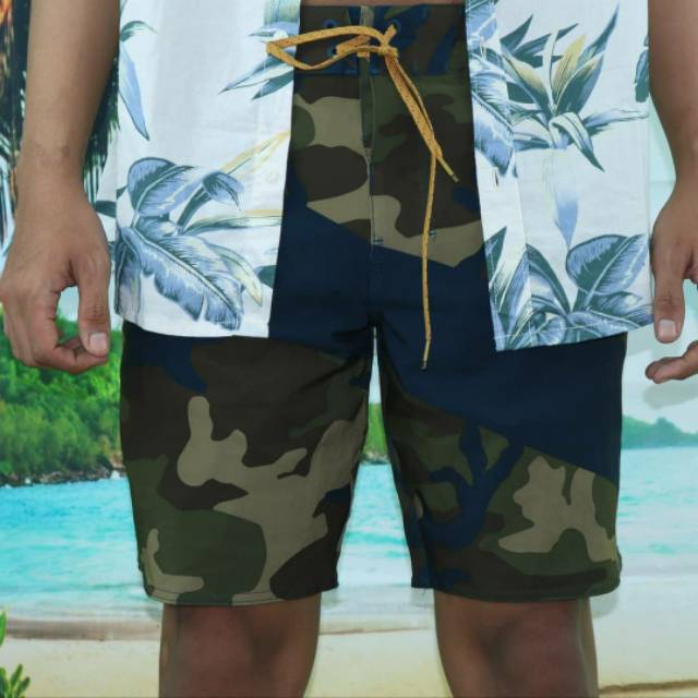Billabong boardshorts