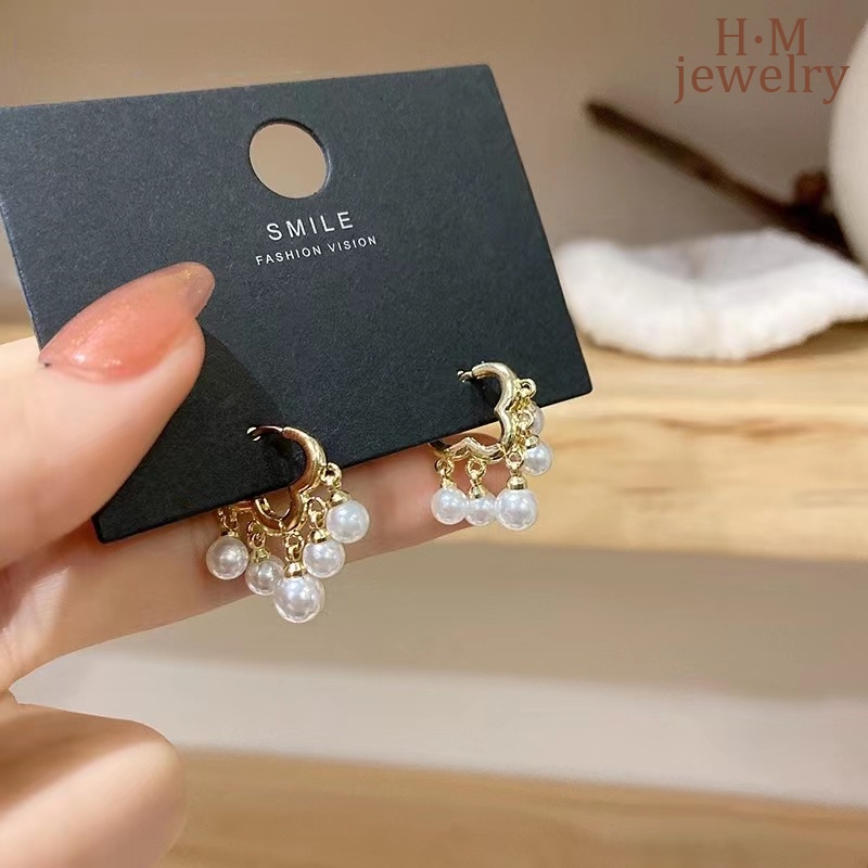 Anting Tusuk Gantung Desain Awan + Mutiara Gaya Simple / Elegan High Grade Untuk Wanita