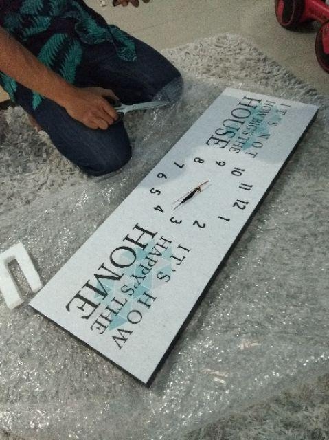 Jam Dinding Dekoratif 90x30 Live Simply
