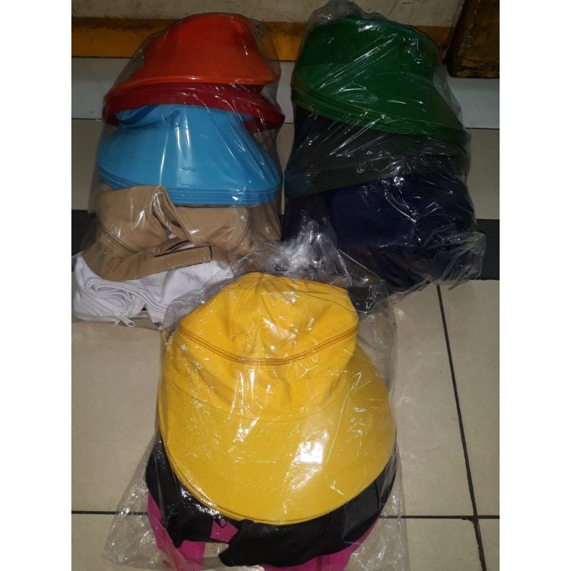 Topi Resleting Warna