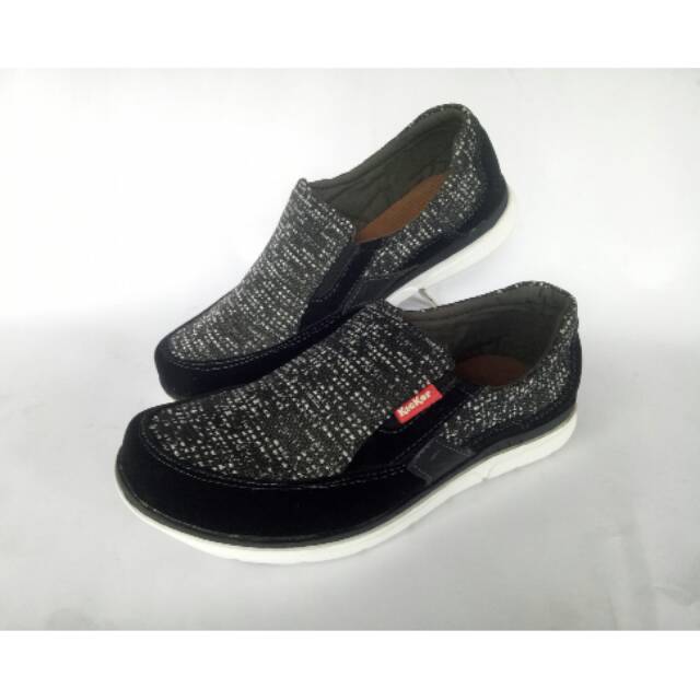 Sepatu pria kasual - sepatu casual slop - sepatu slip on cowok