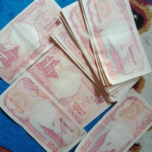 Uang kuno Rp.100